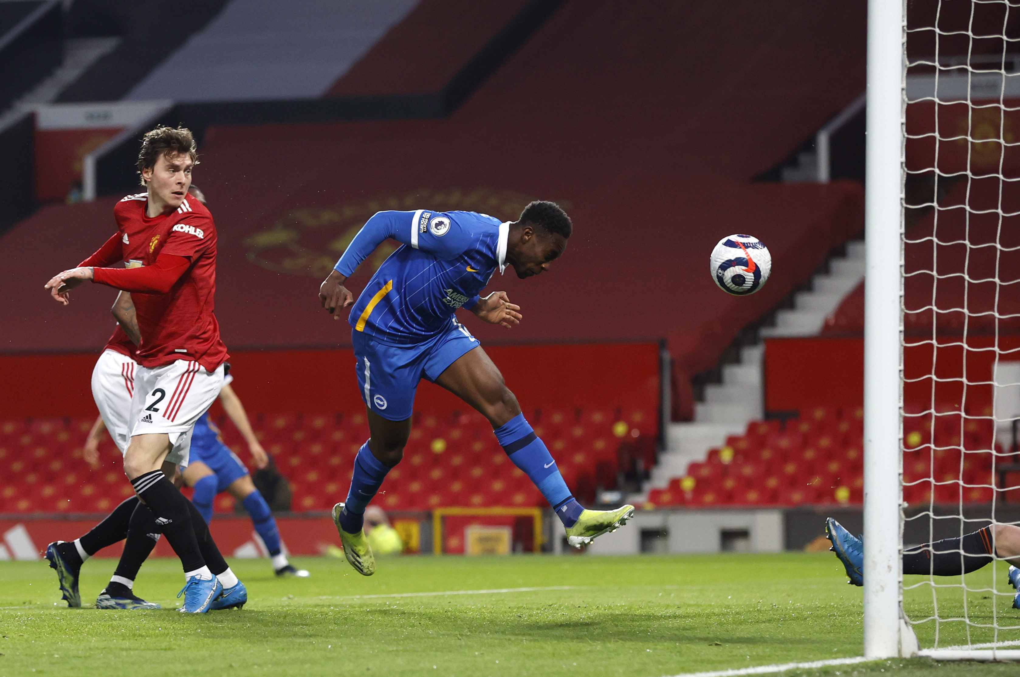 他先后登陆 他先后登陆